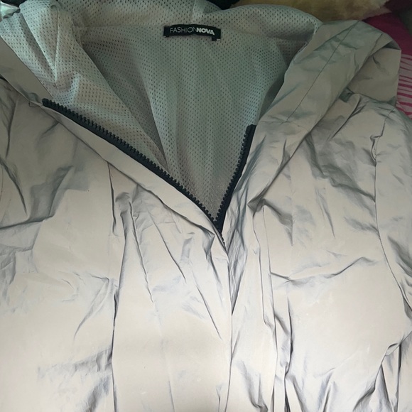 Gray sweater with two black lines - Picture 3 of 4